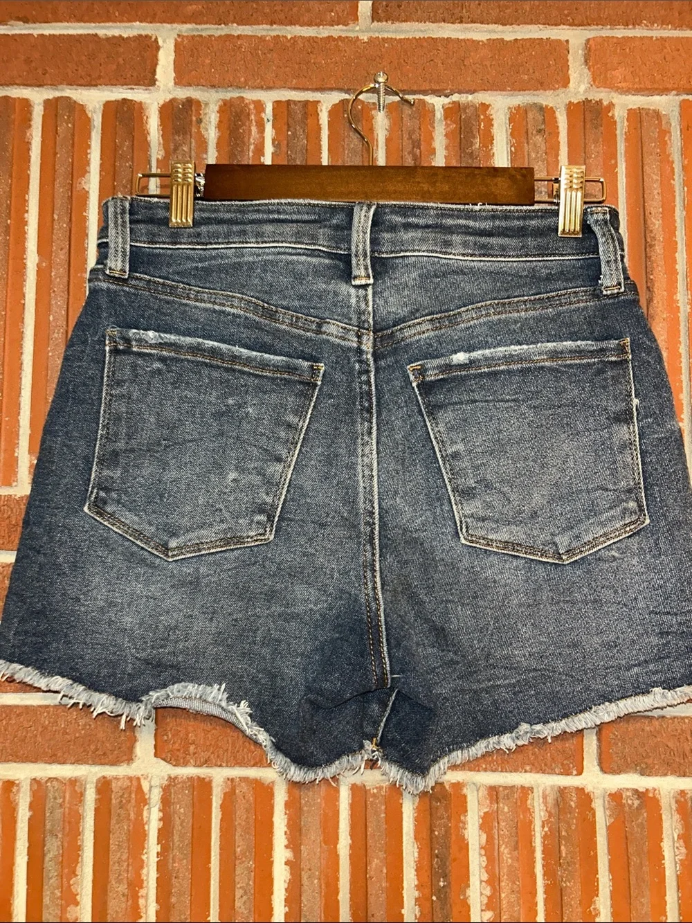 EVEREVE The EVER short, high rise cut off, 7” inseam